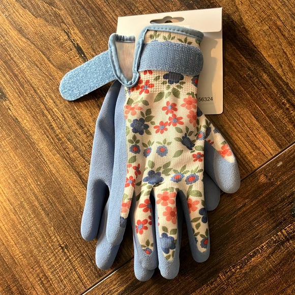 Laura Ashley Caravan Daisy Garden Gloves - Picture 4 of 6